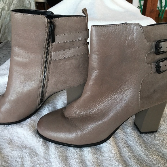 Mushroom colour ankle boots - Picture 1 of 2